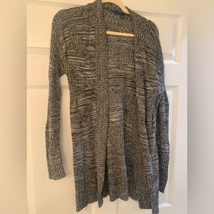 ‼️Moving sale‼️ Apt 9 gray cardigan size M